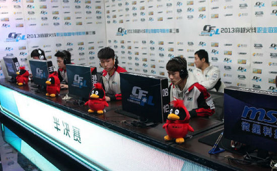 更展示了他 更展示了他