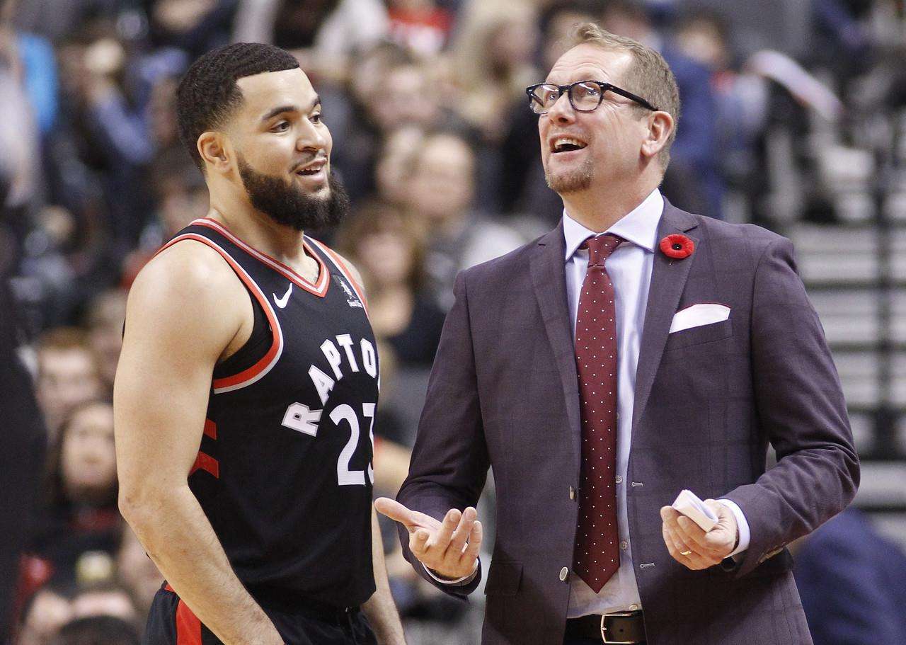 规赛中承受 规赛中承受