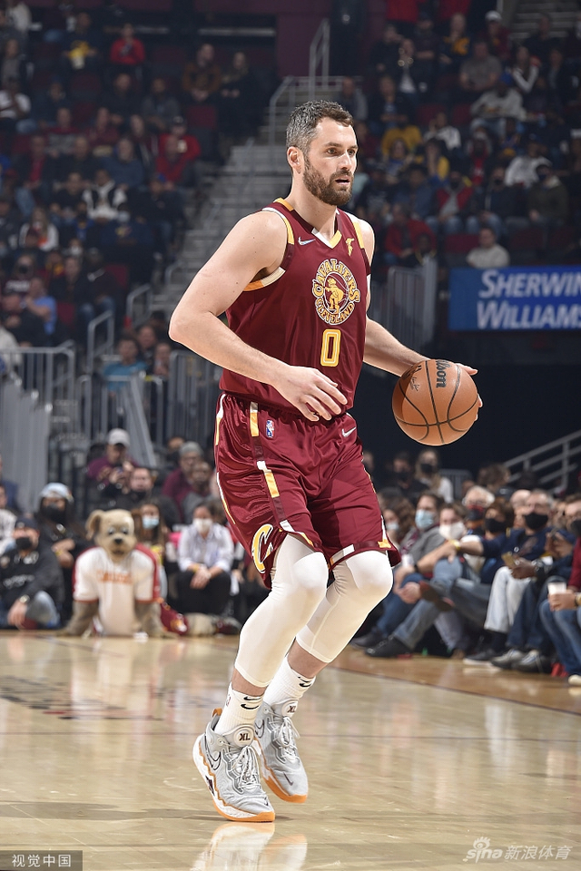 规模引援后 规模引援后