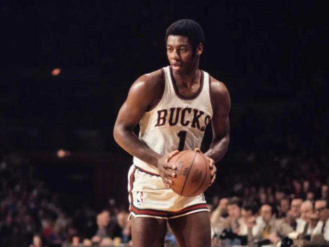 先优势扩大 先优势扩大