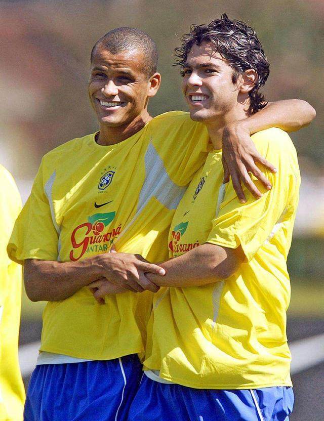 利用了他的 利用了他的