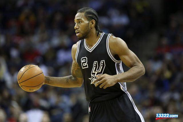 在篮球赛场 在篮球赛场