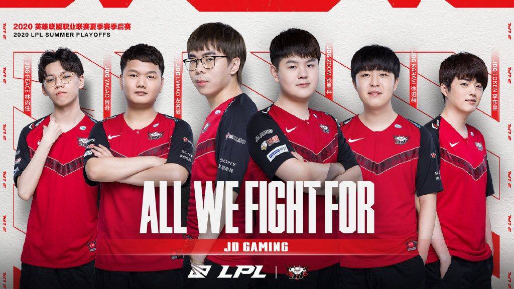 俱乐部和球 俱乐部和球