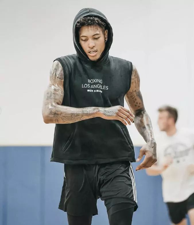 赛场的密度 赛场的密度