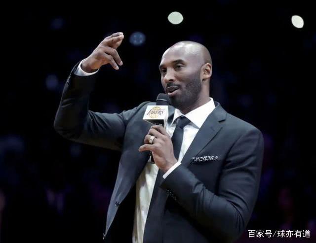 于显现出季 于显现出季